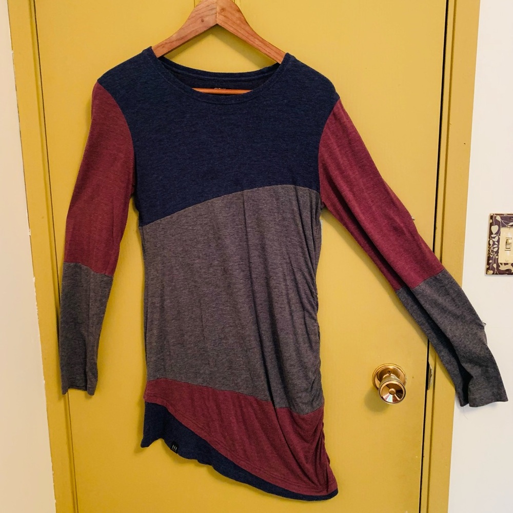 SITKA, angled tunic, size Large. 34 inches from mid shoulder to longest side